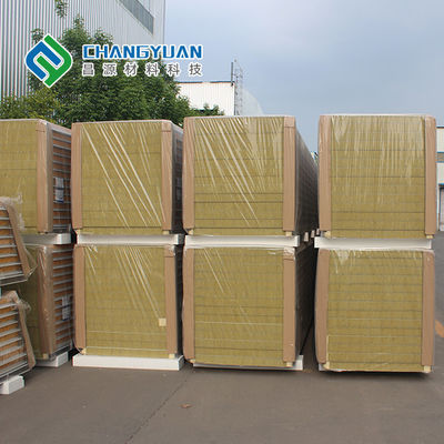 Painel de sanduíche de PU com estanquidade/ estanqueidade, isolamento térmico e alta resistência para construção durável