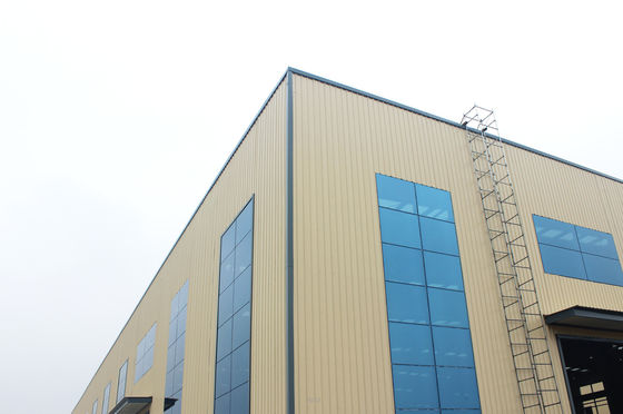 Revestimento exterior painéis de aço prensados de 1,2 mm com dimensões variáveis