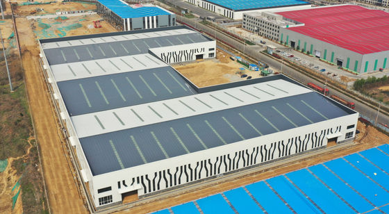 Painel Sandwich de PU de alta resistência com estanquidade/ estanqueidade e isolamento térmico para telhados e construções