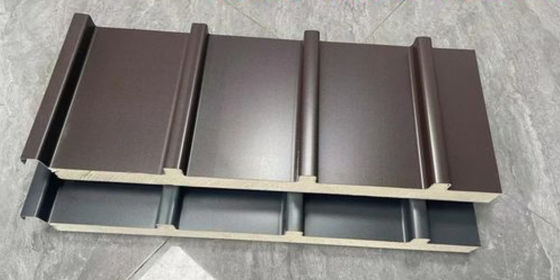 Estrutura de Sanduíche Retardante de Fogo Painel de Sanduíche de PU com classificação de incêndio B1/B2 Painéis de parede grande
