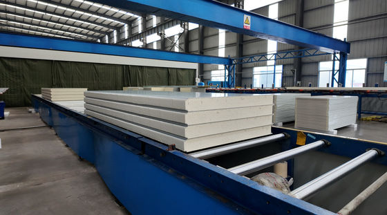 Resistência à umidade Painel de câmara fria personalizável para controle de temperatura