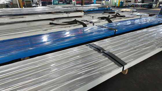 Painéis de aço prensados de alta resistência à corrosão para aplicações de trabalho pesado