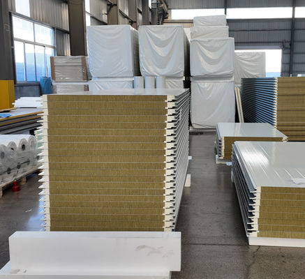 Instalação sem esforço Painel de parede de espuma PU à prova de fogo para soluções duradouras e de construção