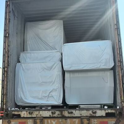 Painel sandwich PIR com propriedades de isolamento acústico e térmico para aplicações ignífugas B1