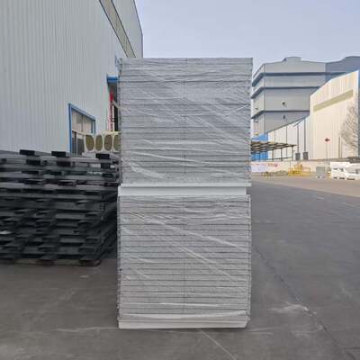 Painel Sanduíche à Prova de Fogo e Água para Sala Limpa com Espessura Personalizável para Ambientes de Alta Limpeza