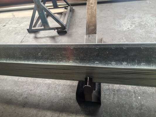 Hot Dipped Galvanized Metal Building Purlin with C/Z Shape for Durable Structural Support in 195/235/355 Steel Type