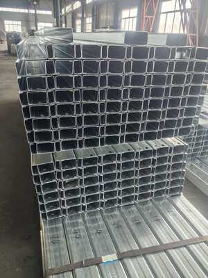 Comprimento personalizado de edifício galvanizado galvanizado a quente em forma de C / Z para edifícios comerciais de aço