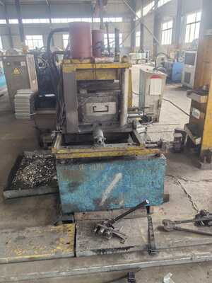 Construção de metal galvanizado mergulhado a quente com comprimento personalizável e revestimento de 40-275g Zn para durabilidade superior