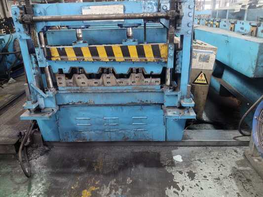 Alta resistência à corrosão Deck de metal corrugado com perfil trapezoidal e capacidade de carga até 500 kg por metro quadrado