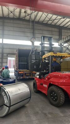 Deck de metal corrugado de alta capacidade de carga com aço galvanizado e comprimentos personalizados até 6000 mm