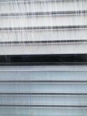 Painel Sanduíche de Poliuretano com Condutividade Térmica ≤0.020W/m*K, Classificação de Incêndio B e Espessura Personalizável de 50-200mm